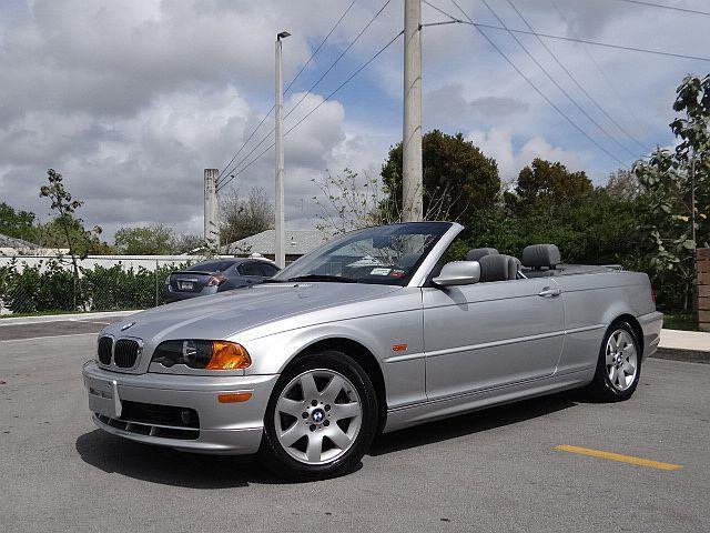 2001 BMW 325Ci Convertible * ONLY 24K Miles * Premium Pack. 1 Owner * 5 Speed