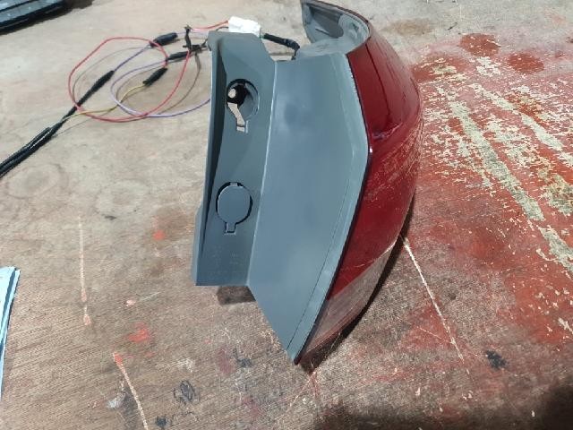 2014 Hyundai i40 Rear,Right LED TailLight 92402-3Z000 - Picture 5 of 6