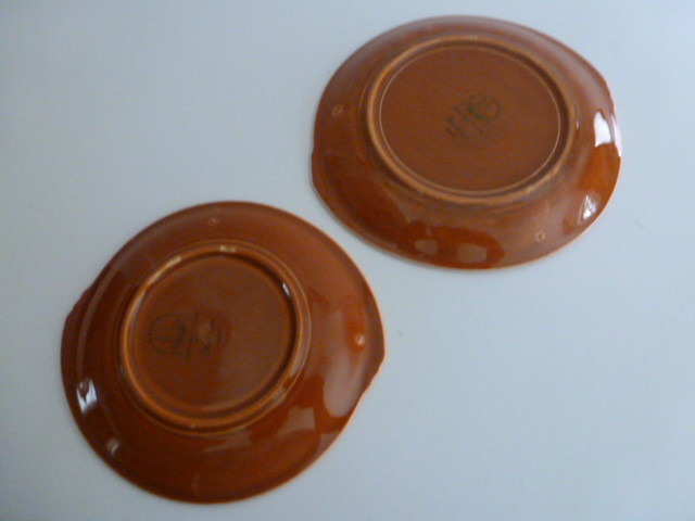 2 Vintage Edwin M Knowles China Co Yorktown Shape Orange Plates 6.5