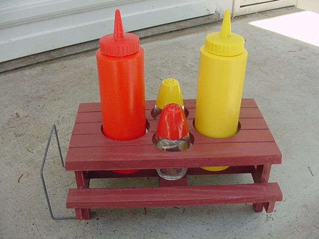 Picnic Table Condiment Ketchup Mustard Salt Pepper Napkin Organizer 1980's Gemco
