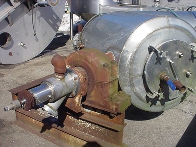 20 cu. ft. STAINLESS STEEL TWIN SHELL VACUUM DRYER BLENDER Formulator 65 lbs/ cf