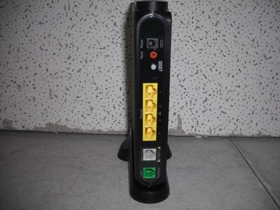 Motorola NVG510 - 4-port 10/100 Wireless Router/DSL Modem w/ stand