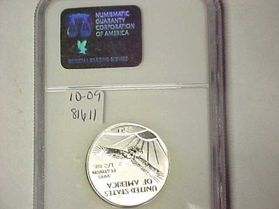 1/2 oz .999 Fine Platinum NGC MS69 2001 $50 Platinum American Eagle Near Perfect