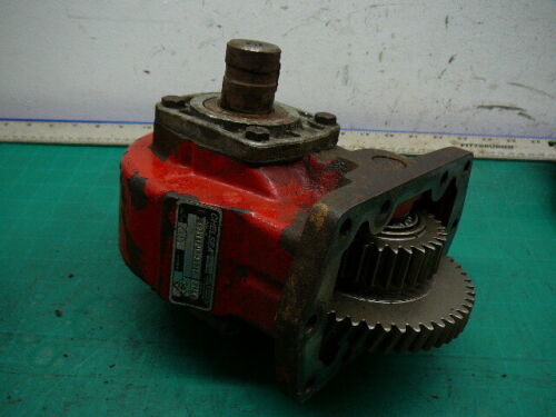USED CHELSEA PARKER PTO 267XGFJP-M5XD 10 BOLT C21-P-419G C1 USED CHELSEA PARKER PTO 267XGFJP-M5XD 10 BOLT C21-P-419G C1