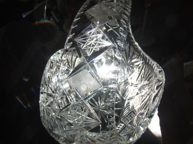 beautiful 1800s brilliant cut glass basket exec. condition