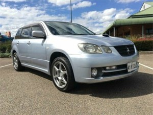 Mitsubishi аиртрек 2003