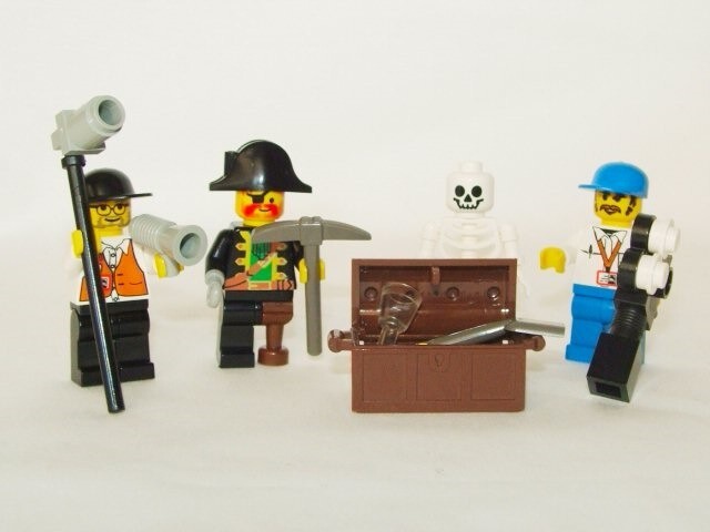 Lego Vintage Pirates Studio 1411 Pirate'S Treasure Hunt - Quaker Oats Promotiona