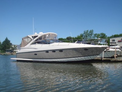 2008 Regal 4060 Commodore~IPS JOYSTICK~COCKPIT AC/HEAT~TWIN 8.1 VOLVO~PRISTINE!