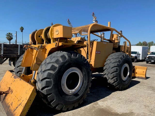 1972 Pettibone 6853 Skidder 10' Blade 750 Hours Ex-Utility Company