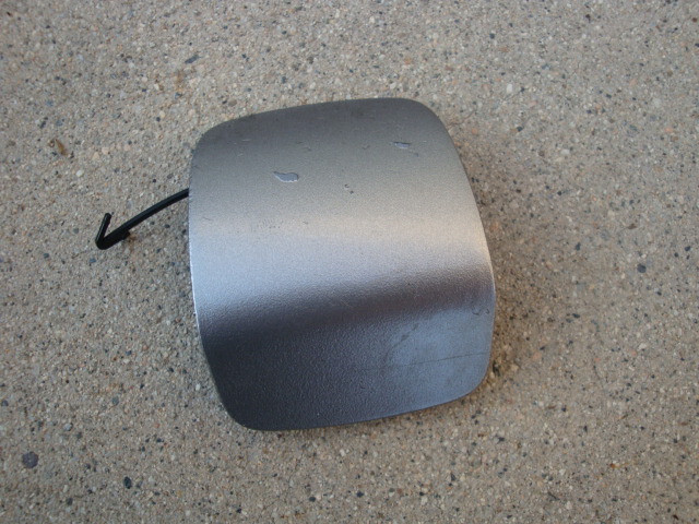 MERCEDES SL R230 03-09 SL500 SIDE SKIRT JACK COVER REAR LEFT