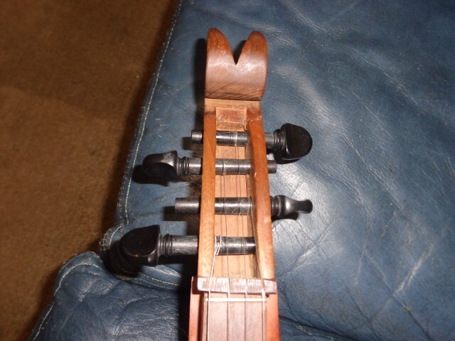 Unmarked Walnut and Cedar Teardrop Shaped Dulcimer in Plaid Soft Carry Bag