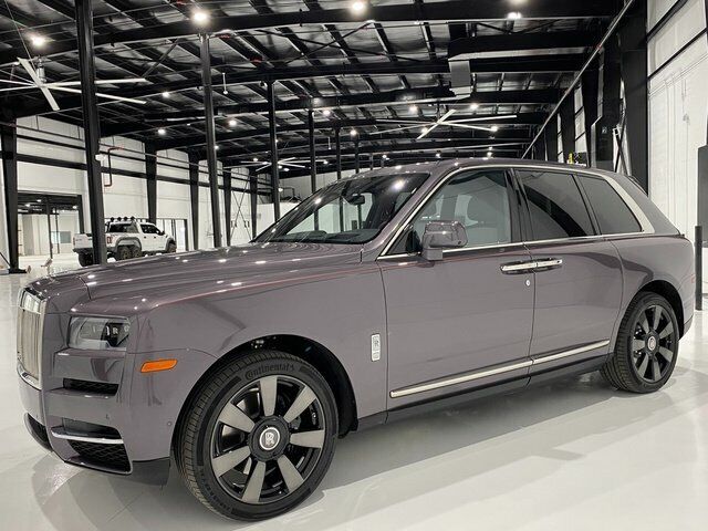 2020 Rolls-Royce Cullinan  6501 Miles Commissioned Collection Belladonna Purple
