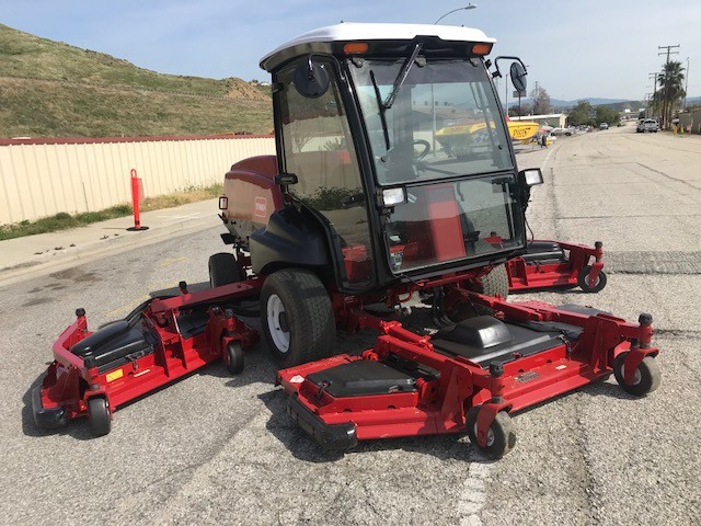 TORO 5910 GROUNDMASTER192 INCH WIDTH CUT,CAB, AC, HEATER 4WD
