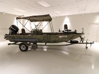 2006 Fisher 1860 Center Console Duck blind Crappie Bass fishing boat