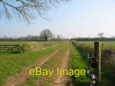 Photo 6x4 Looking towards Tetbury Common  c2007
