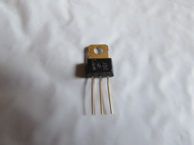 MPSU01 Motorola NPN Silicon Audio Transistor Hi-Quality 3pin Gold Lead (1 PIECE)