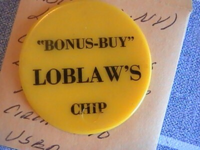 TOKEN PLASTIC BUFFALO NY LOBLAW'S GROCERY STORES BONUS-BUY CHIP YELLOW