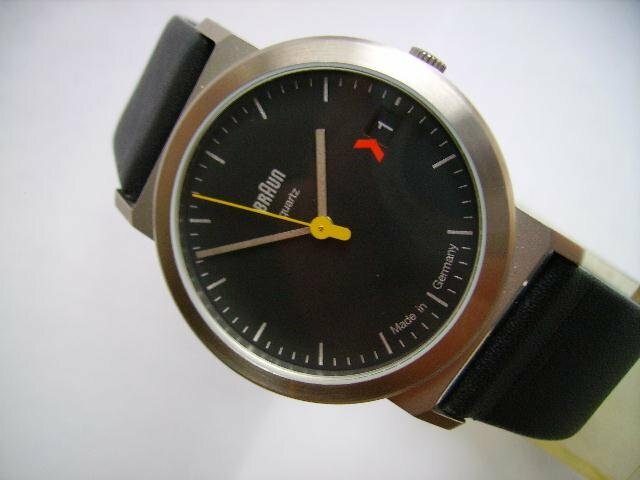 Braun Armbanduhr AW22 Bauhaus - das Original - kein Retro ! NEU