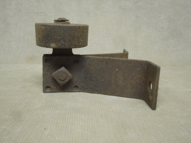 Early Rolling Barn Door Bottom Roller Guide for Door on Hanger Track Pocket Door