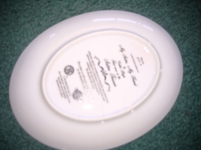 Sisters Forever Collector Plate Bradford 1998 by Collin Bogle ? 1st issue ? Oval