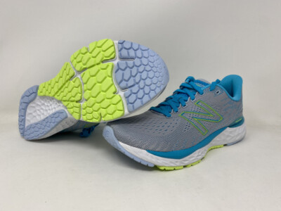 

Женские кроссовки New Balance 880 v11, Light Cyclone/Virtual Sky, 8 2A(N) США