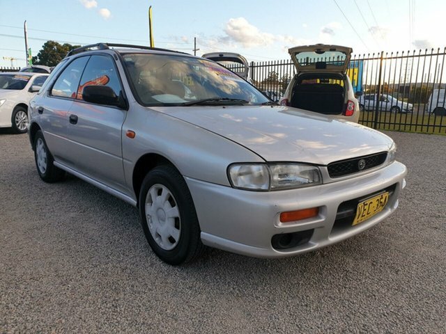 Subaru impreza gx