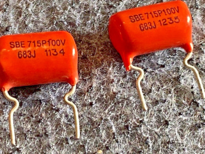25pc .068uF 100V 5% Polypropylene Orange Drop Capacitors  715P68391J