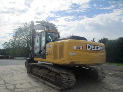 2011 John Deere 200D LC Hydraulic Excavator, Full Cab, Air, Heat, 4758 Hours