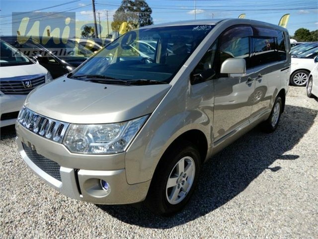 2007 Mitsubishi Delica D:5 CV5W Roadest G Premium Silver Constant