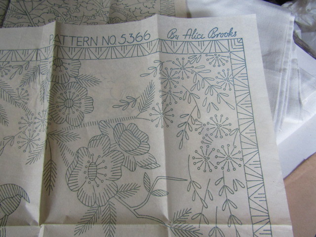 Vintage Transfer Pattern Mixed Lot
