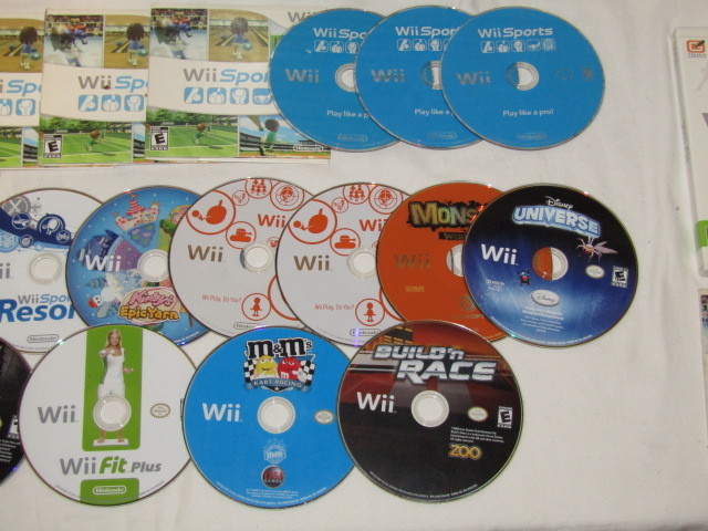 HUGE Lot 147 Nintendo Wii Video Games w/ Mario Kart, Sonic, Dance, etc. - READ