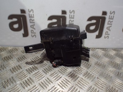 Buy Suzuki Swift Fuses and Fuse Boxes For Sale | Suzuki ... 93 suzuki swift fuse box 