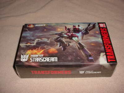Flame Toys Furai Model Transformers Starscream Model Kit   (NISB)