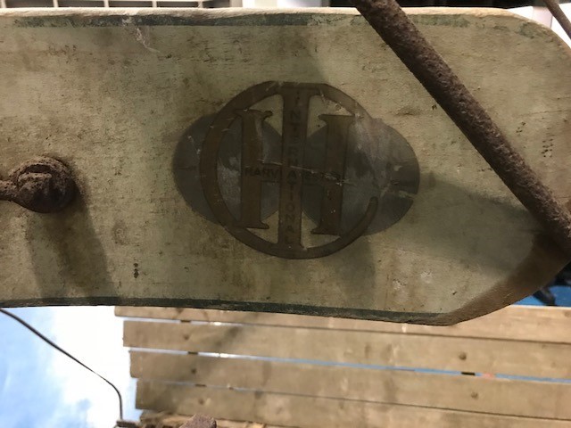 Antique International Harvester Corn binder  - Farm Equipment, Fully Operational