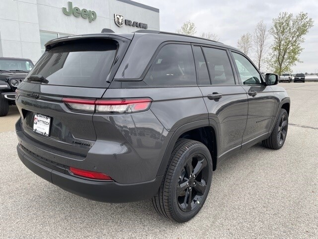 2023 Jeep Grand Cherokee, Baltic Gray Metallic Clearcoat With 4 Miles ...