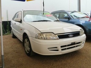 Ford laser 2001