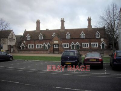 PHOTO  WYNNE'S ALMSHOUSES HIGH STREET BALDOCK THESE ARE SIX COTTAGES ARE BRICK B