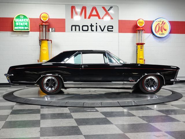 Owner 1965 Buick Riviera GS