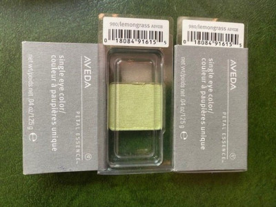 AVEDA Petal Essence Single Eye Color - 980 Lemongrass -  NEW IN BOX - LOT OF 2! 
