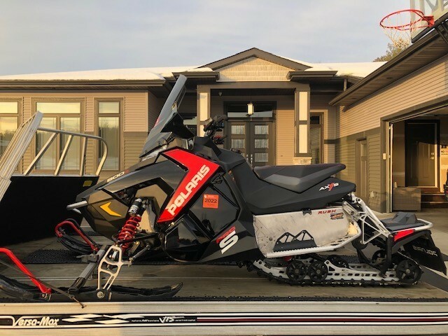 2015 Polaris 800 Rush Pro S low miles.