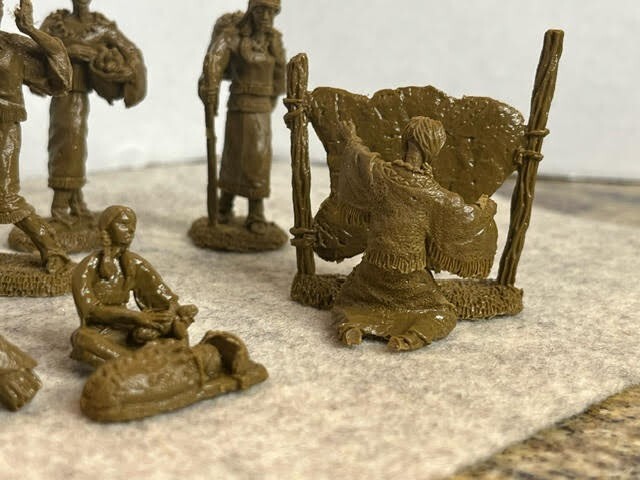 LOD Enterprises Barzso Plastic Figure Set LOD077 INDIAN CAMP (13 PIECES)