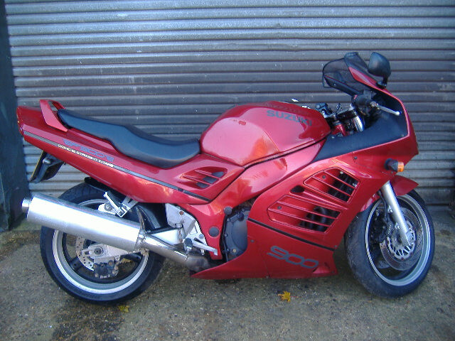 Suzuki rf 900 r
