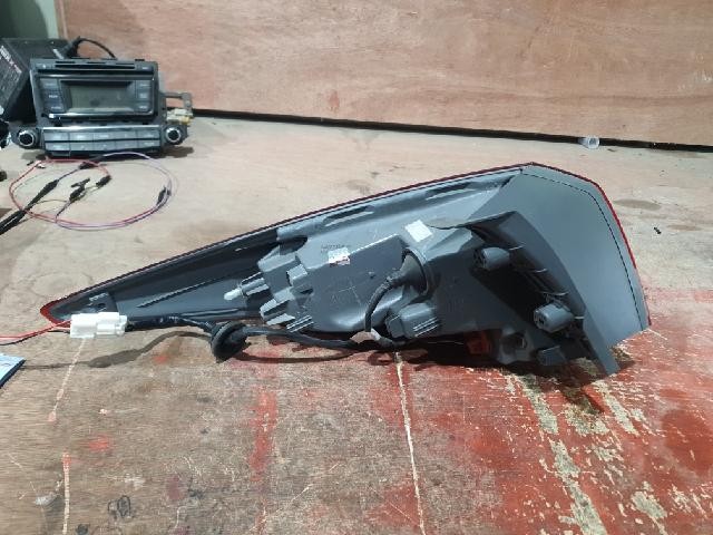 2014 Hyundai i40 Rear,Right LED TailLight 92402-3Z000 - Picture 6 of 6