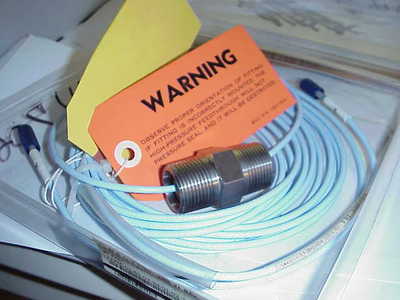 BENTLY NEVADA 3300 XL NSv SINGLE HIGH PRESSURE FEEDTHROUGH PROBE EXTENSION- NEW