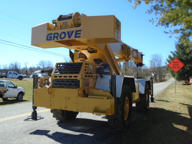 1985 GROVE RT422 22 T0N ROUGH TERRAIN CRANE