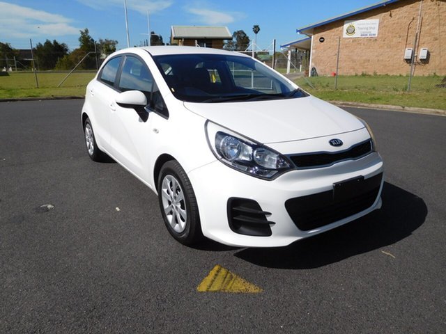 Kia rio white