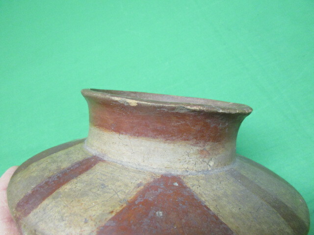 Authentic Native American Mississippian Keel Shaped Red & White Pot Arkansas