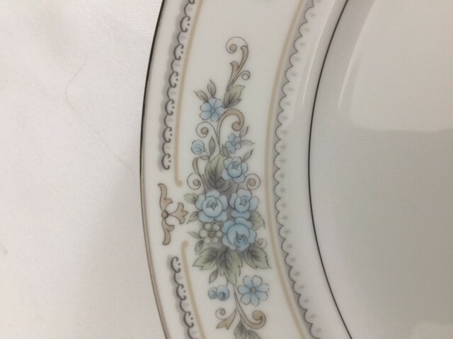 4 - Vintage Fine Porcelain China Elington Japan 10 1/4