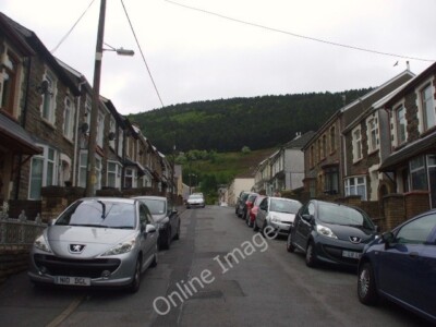 Photo 6x4 Newall Street, Abertillery Abertillery/Abertyleri Looking up N c2011