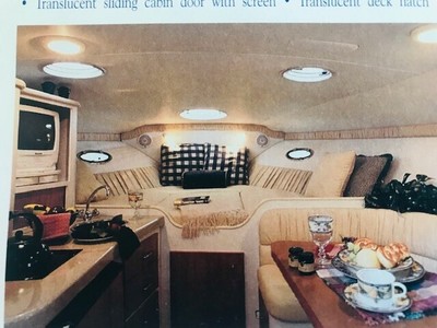 Cris Craft 30.5 footer